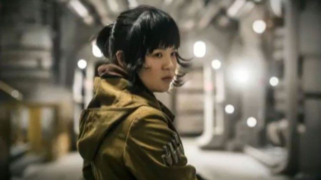 Nữ diễn viên gốc Việt vắng mặt trong teaser "Star Wars: The Last Jedi" (2)