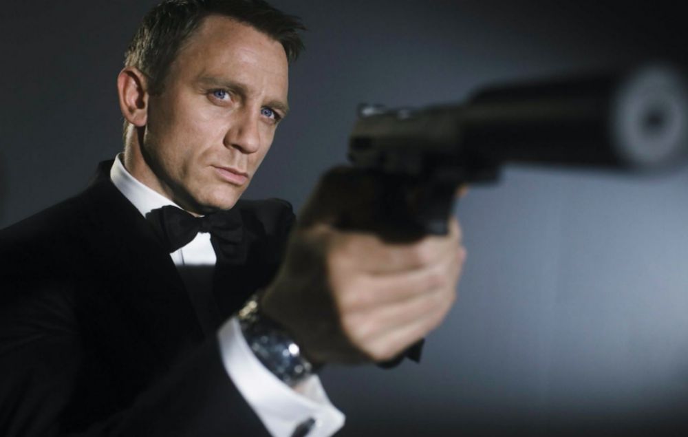 Daniel Craig chấp nhận khoác áo 007 một lần nữa (2)