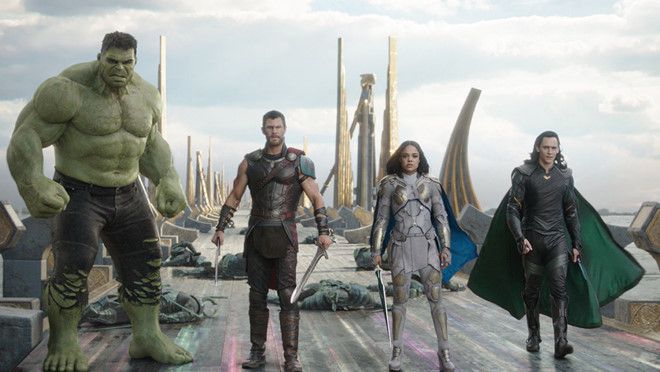 Thor: Ragnarok vượt mốc 700 triệu USD, lọt top 10 phim ăn khách nhất 2017 (1)